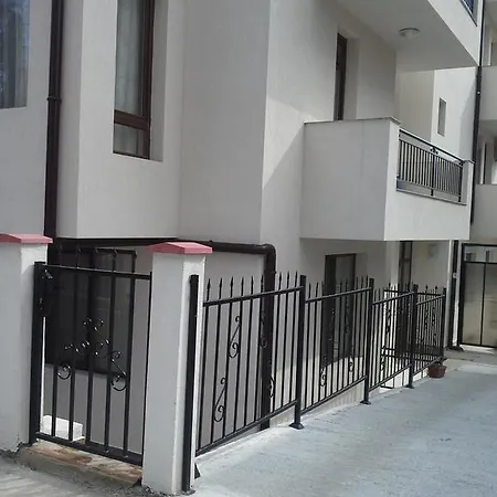 Apartment Sarafovo